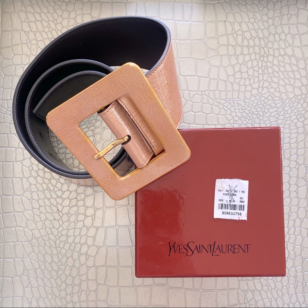 AUTHENTIC Yves Saint Laurent oversized belt.